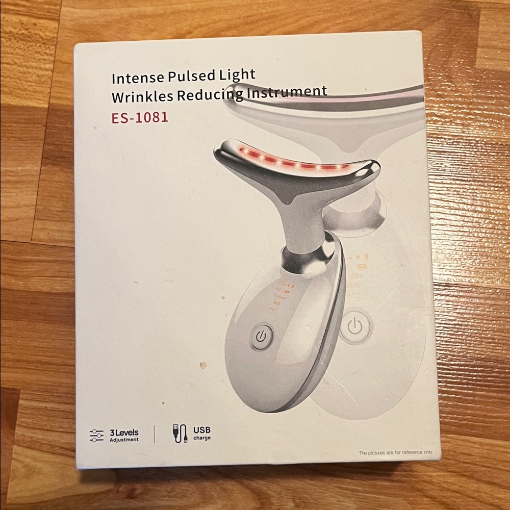 Intense Pulsed Light Wrinkles Reducing Instrument ES-1081 - White